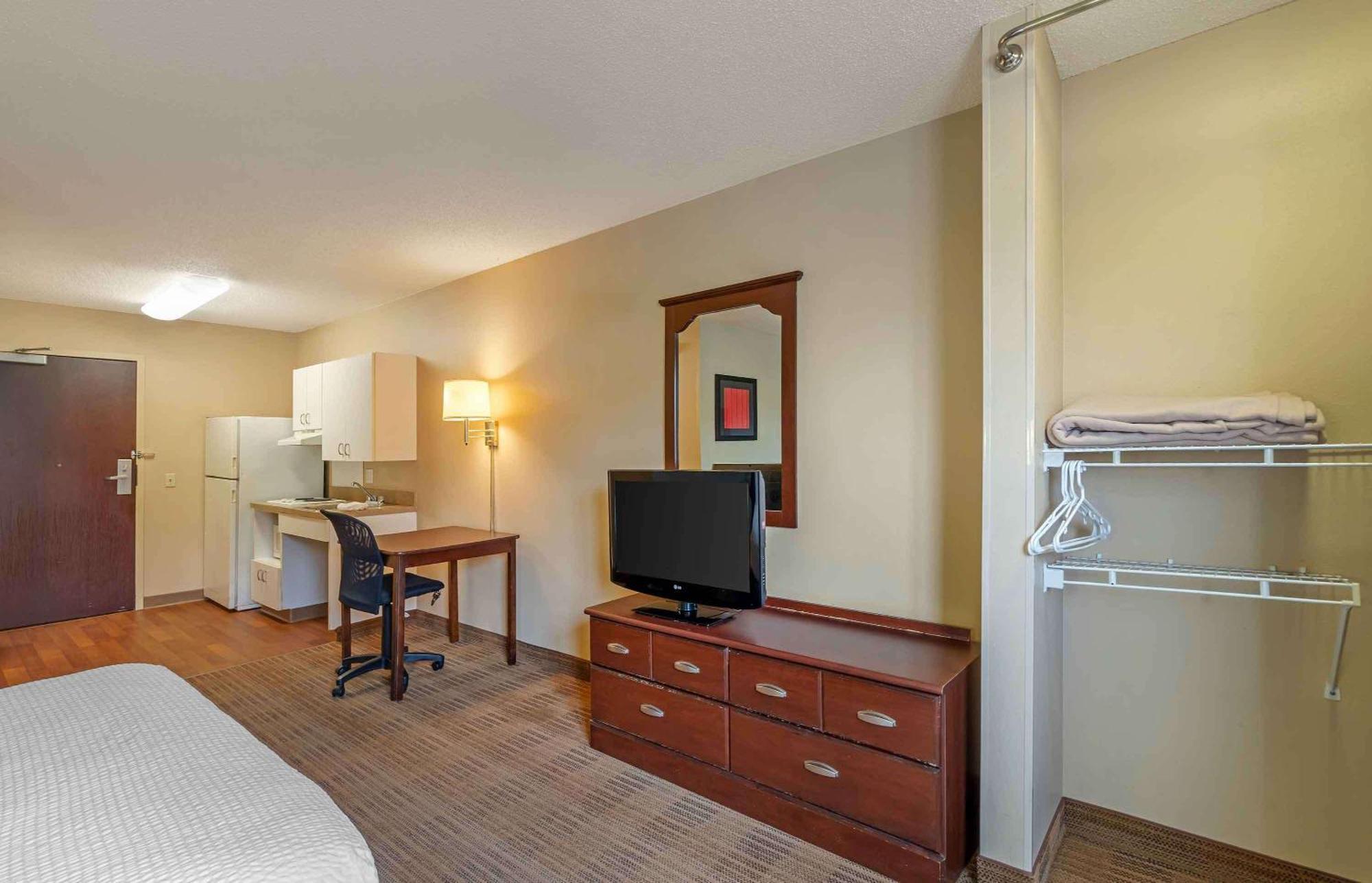 Extended Stay America Suites - Chicago - Woodfield Mall Schaumburg Ngoại thất bức ảnh