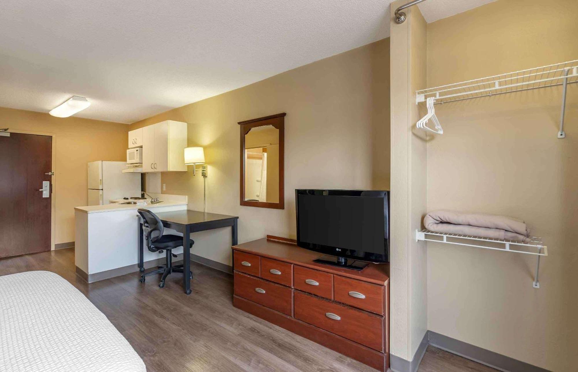 Extended Stay America Suites - Chicago - Woodfield Mall Schaumburg Ngoại thất bức ảnh